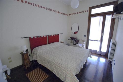 Bed and Breakfast La Boheme Верона Экстерьер фото