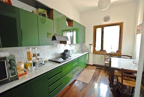 Bed and Breakfast La Boheme Верона Экстерьер фото